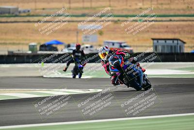 media/Sep-07-2025-TrackXperience (Sun) [[ee17e62fad]]/Level 3/Session 4 (Lower Chicane)/